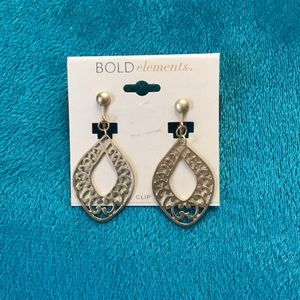 Gold dangly clip on earrings